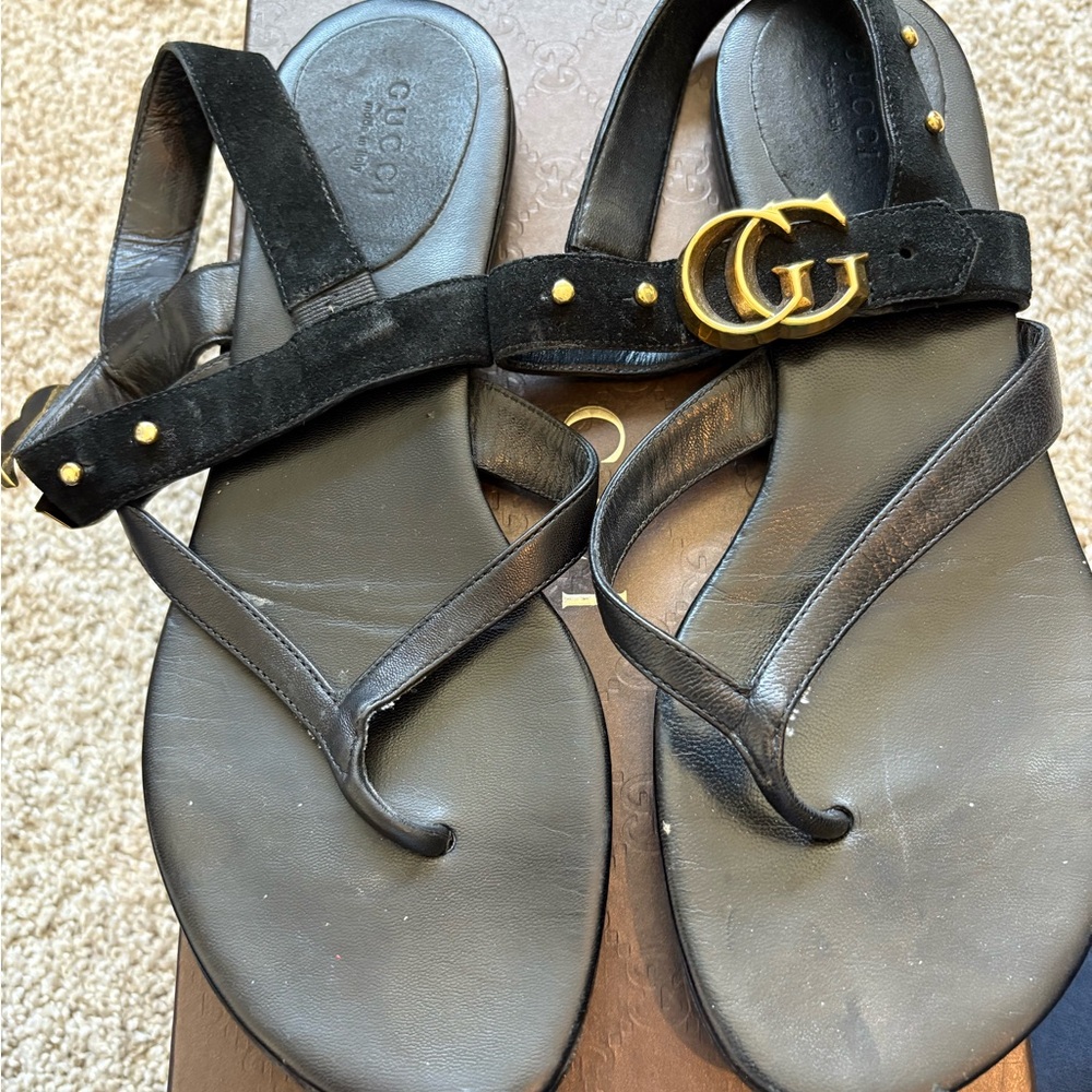 Gucci Marmont Black Leather Sandals with Gold Accents